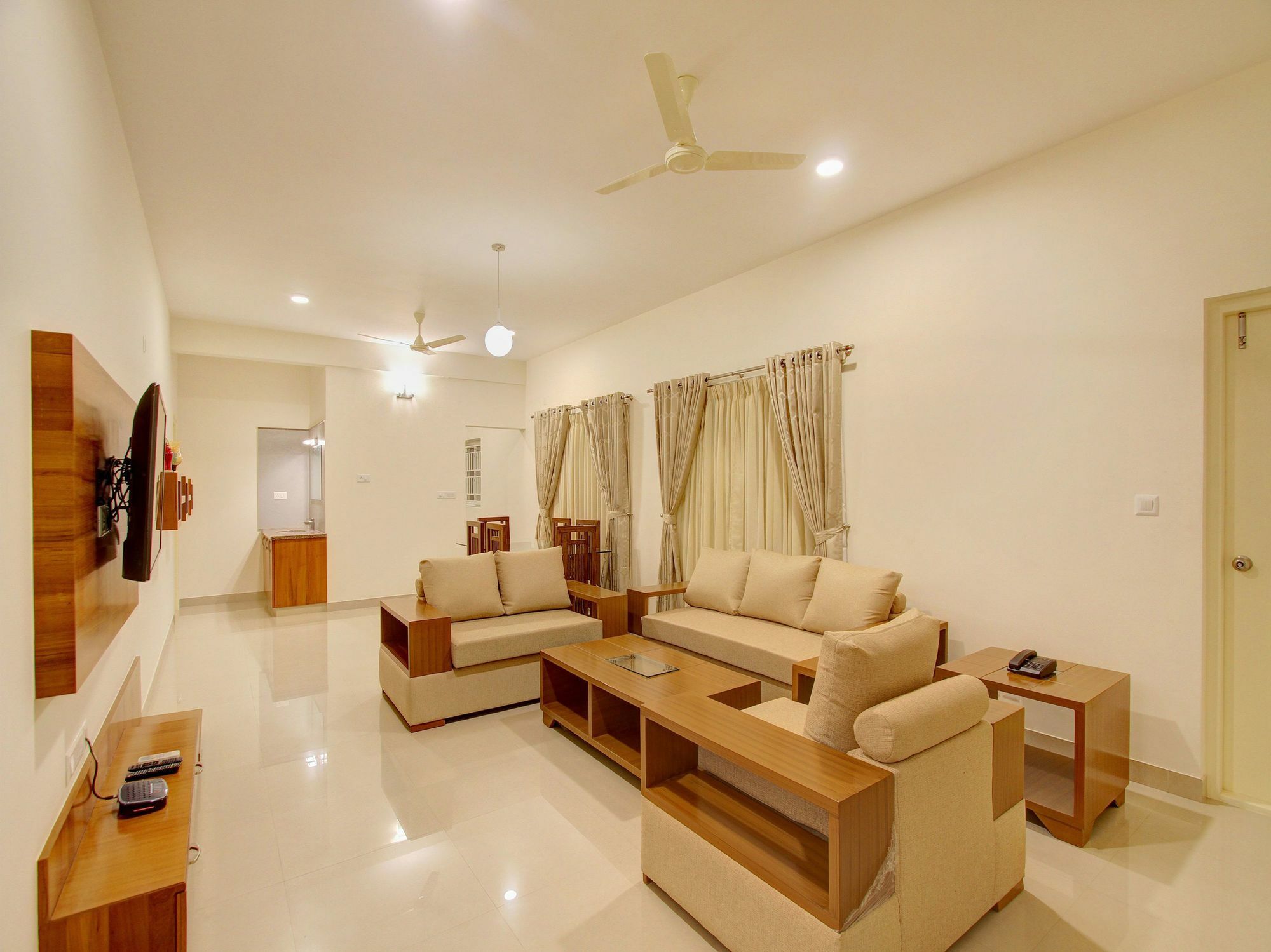 Treebo Kings Suits, Hsr Layout Bangalore Extérieur photo